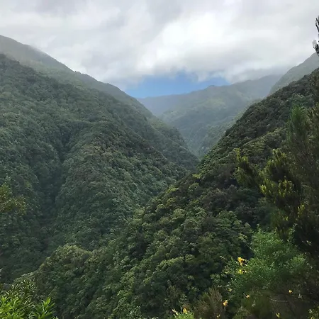 Fuer 8 Personen Ca 120 M In Canico, Madeira Suedkueste Von Madeira Apartment