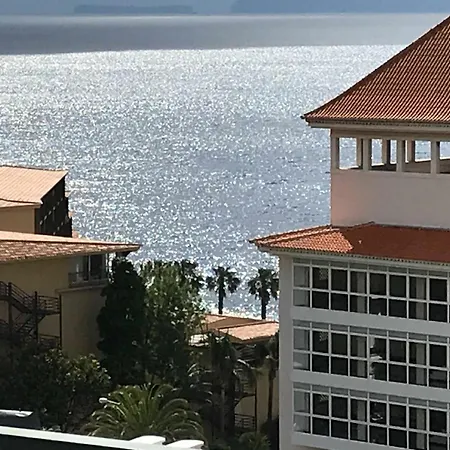 Fuer 8 Personen Ca 120 M In Canico, Madeira Suedkueste Von Madeira *